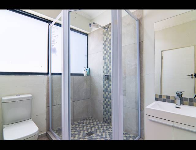 3 BEDROOM CLUSTER TO LET IN EDENBURG